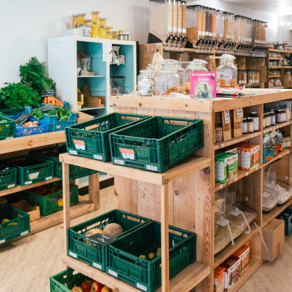 Photo de l'interieur du magasin Le Potiquet à Liège (4020) sur Localisy.com. Centre magasin légumes