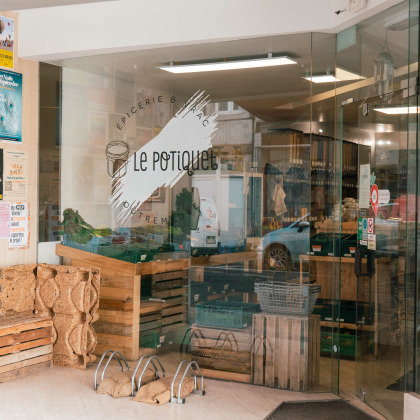 Photo de la devanture du magasin Le Potiquet à Liège (4020) sur Localisy.com.