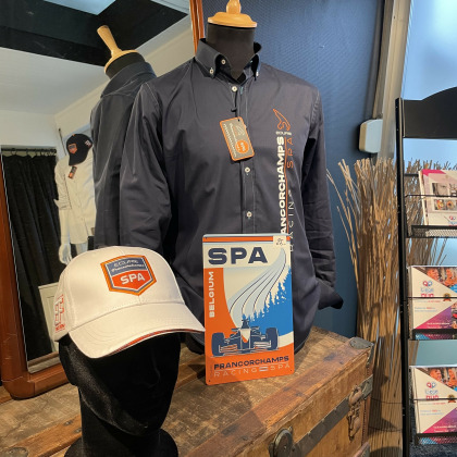 L'ensemble casquette et chemise édition Spa Francorchamps