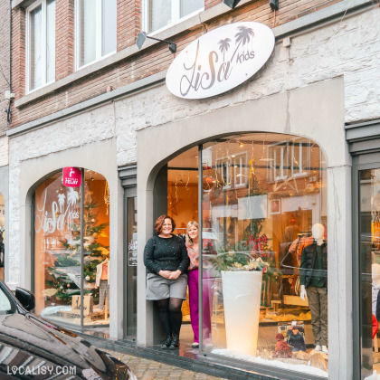 Façade du magasin de vêtements pour enfants Lisa Kids à Malmedy.