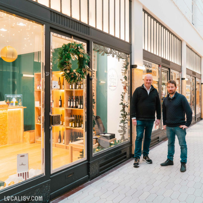 Façade du magasin Saveurs Belges à Liège, proposant des produits locaux et artisanaux.