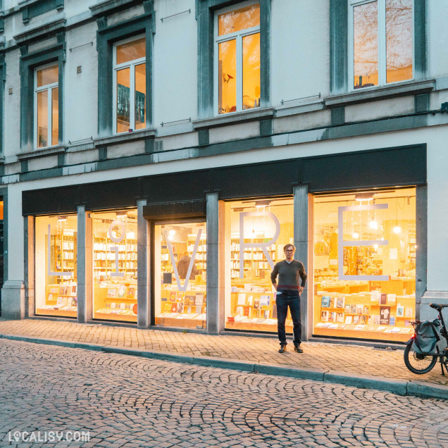 Façade du magasin de livres Livre aux Trésors à Liège.